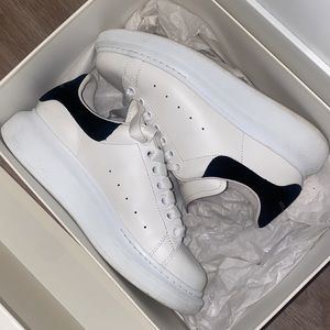 Alexander McQueen sneakers 38